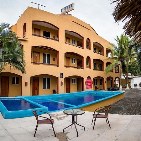 Hotel Cuamatzi ซีฮัวตาเนโค ภายนอก รูปภาพ