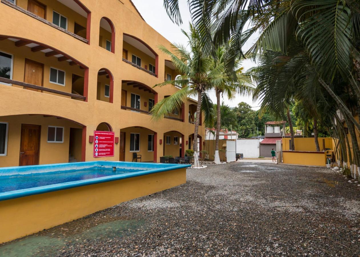 Hotel Cuamatzi ซีฮัวตาเนโค ภายนอก รูปภาพ