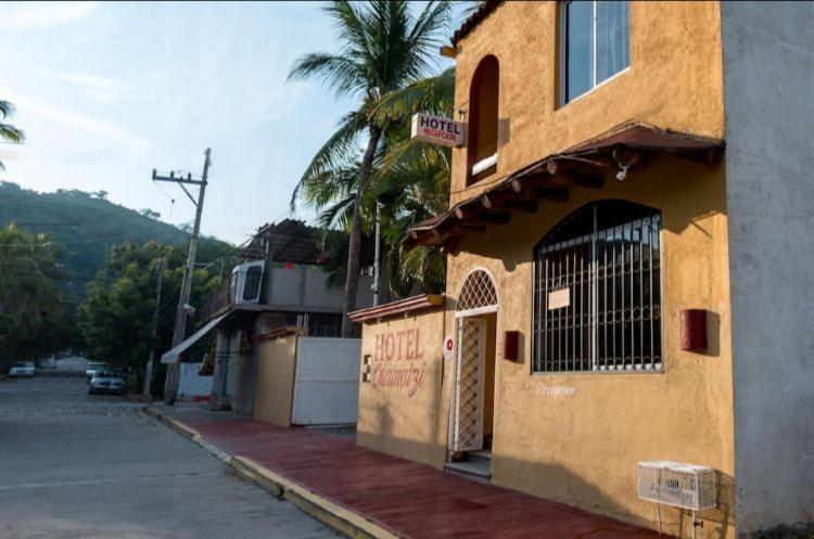 Hotel Cuamatzi ซีฮัวตาเนโค ภายนอก รูปภาพ